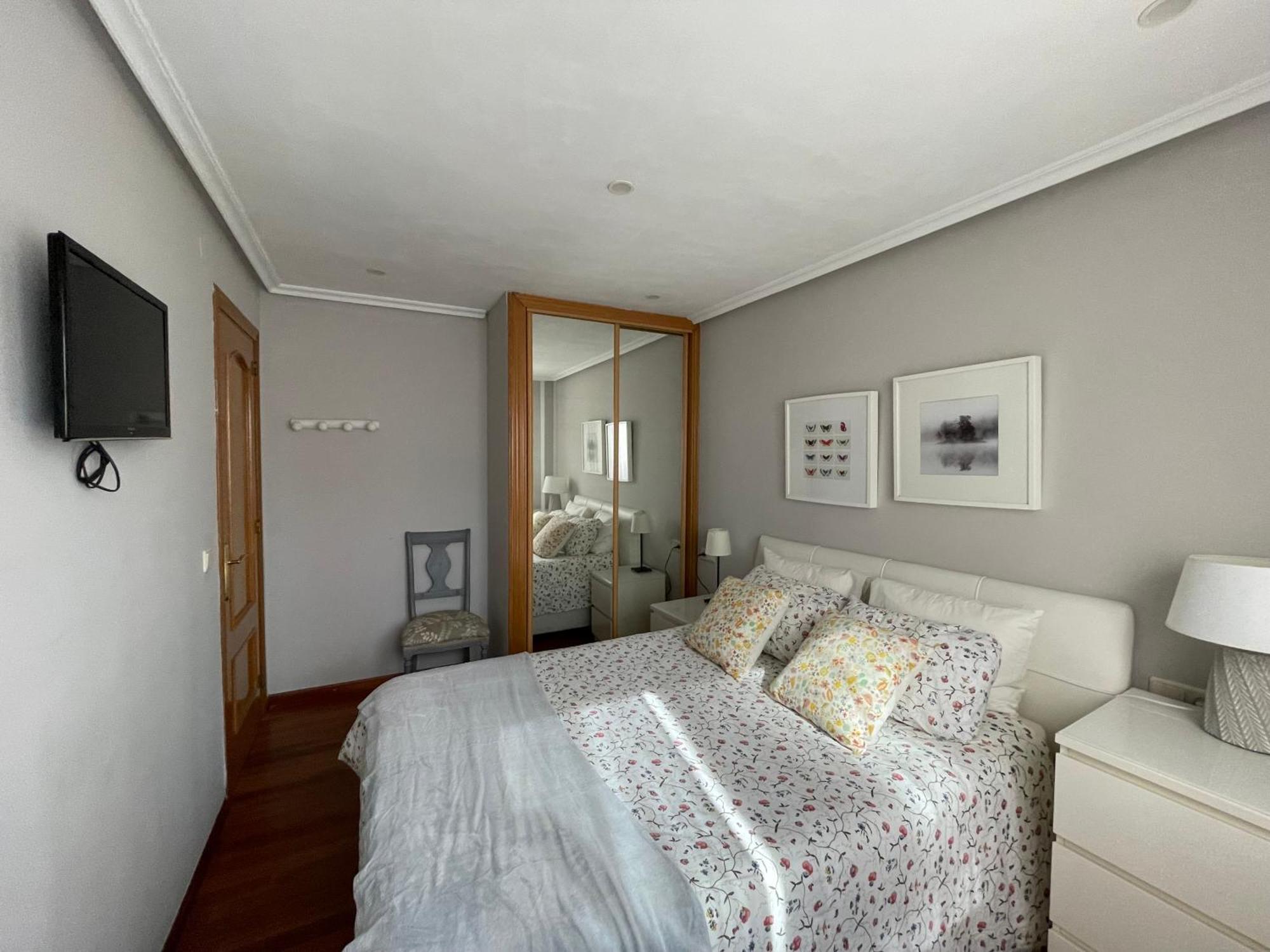 Apartamento De Toro Llanes Ngoại thất bức ảnh